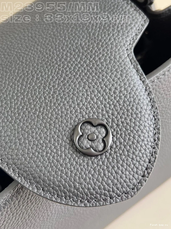First bag ru CAPUCINES VUITTON LOUIS MM-33*19*9CM 0731